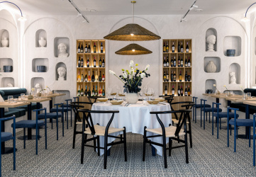 Интерьер бистро «ЗOU»