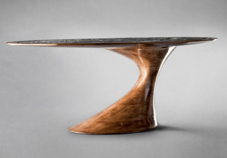 Bend Annibale Colombo: дизайнерский стол из мрамора и дерева