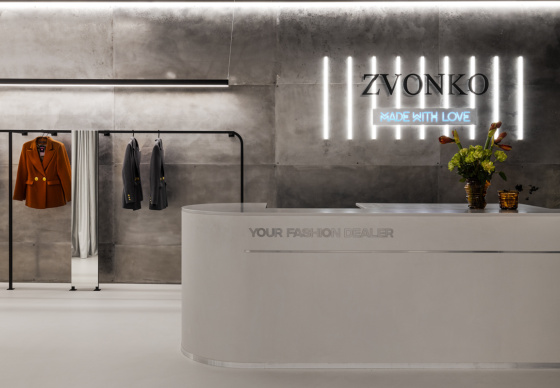 Интерьер шоурума «Zvonko metallic»