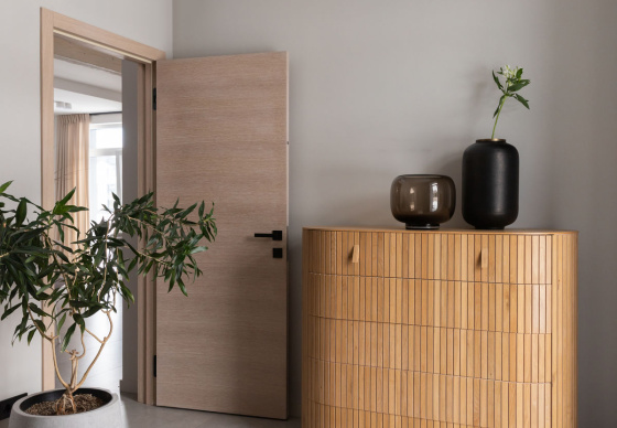 Интерьер дома «Серая тишина»