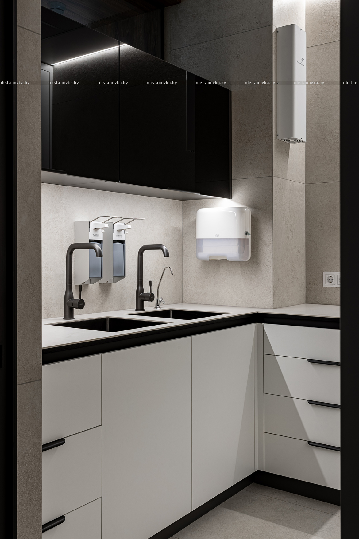 Интерьер стоматологии «Warm Dentistry» Интерьер стоматологии «Warm Dentistry»