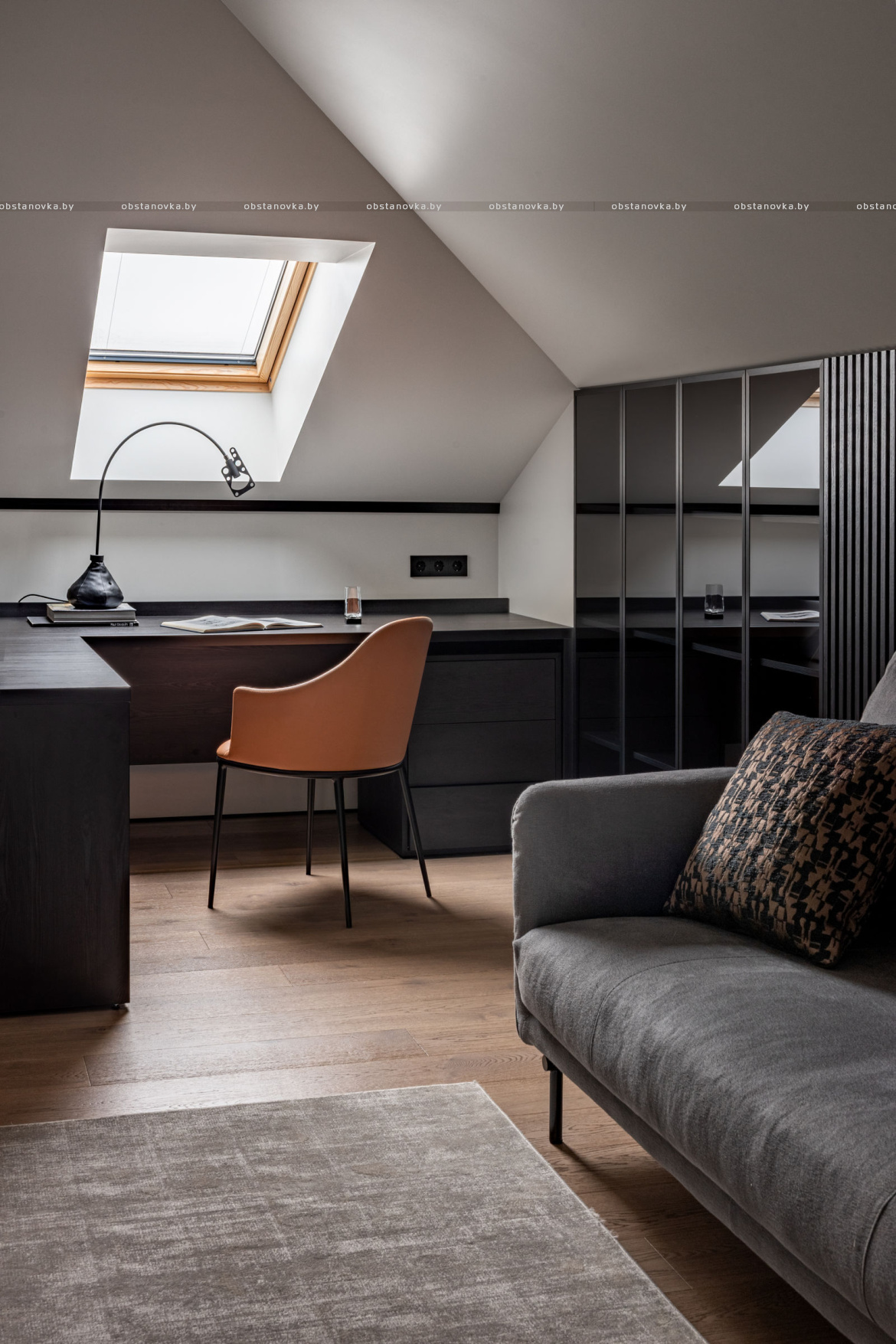 Интерьер дома «Сквозь стены»