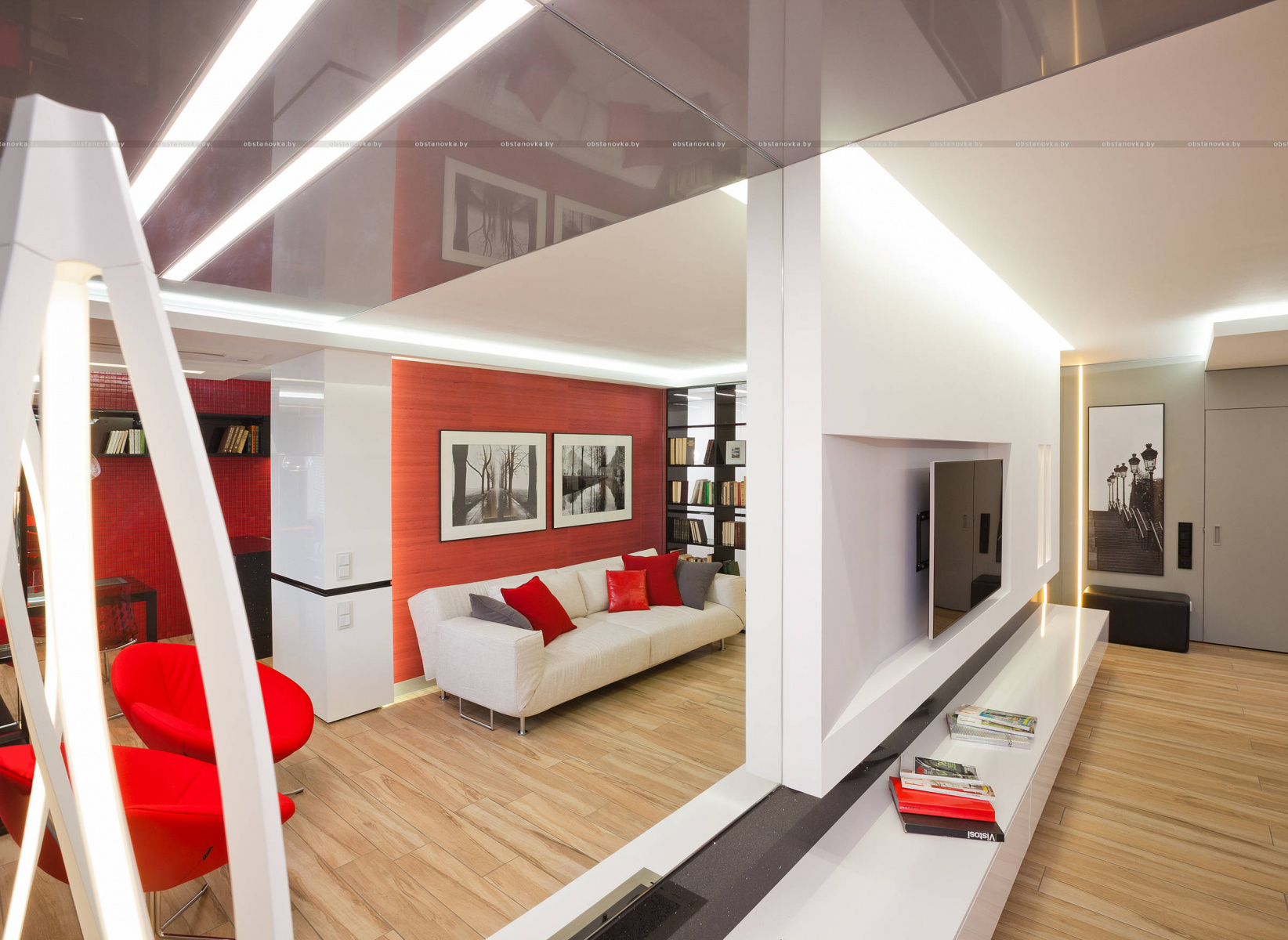 Интерьер трехкомнатной квартиры в панельном доме производства ОАО «МАПИД»