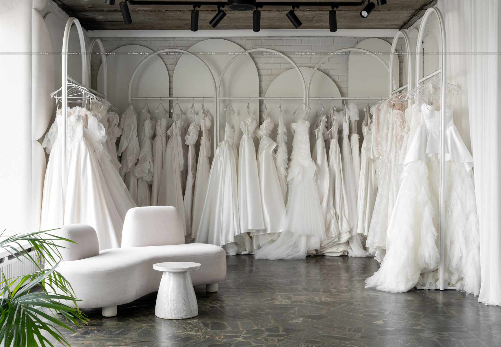 Интерьер свадебного салона «KURAJE»