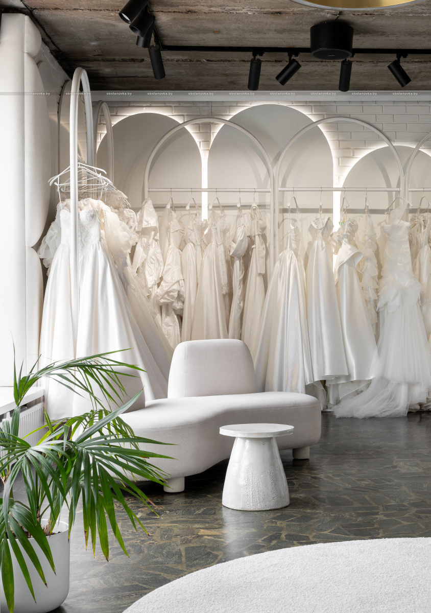 Интерьер свадебного салона «KURAJE»