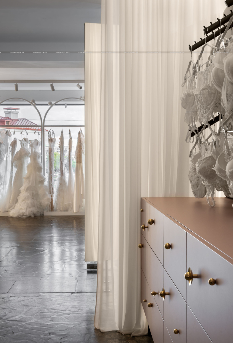 Интерьер свадебного салона «KURAJE»