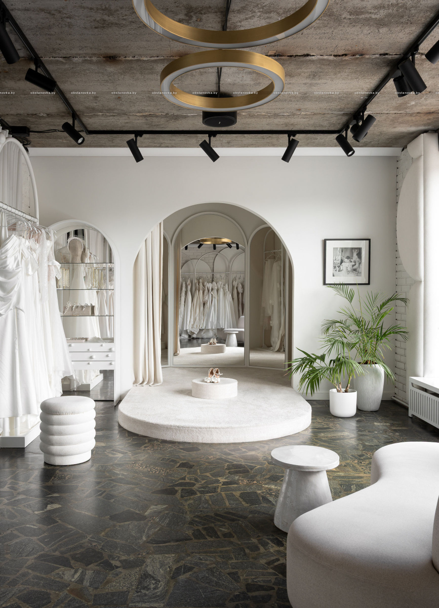 Интерьер свадебного салона «KURAJE»