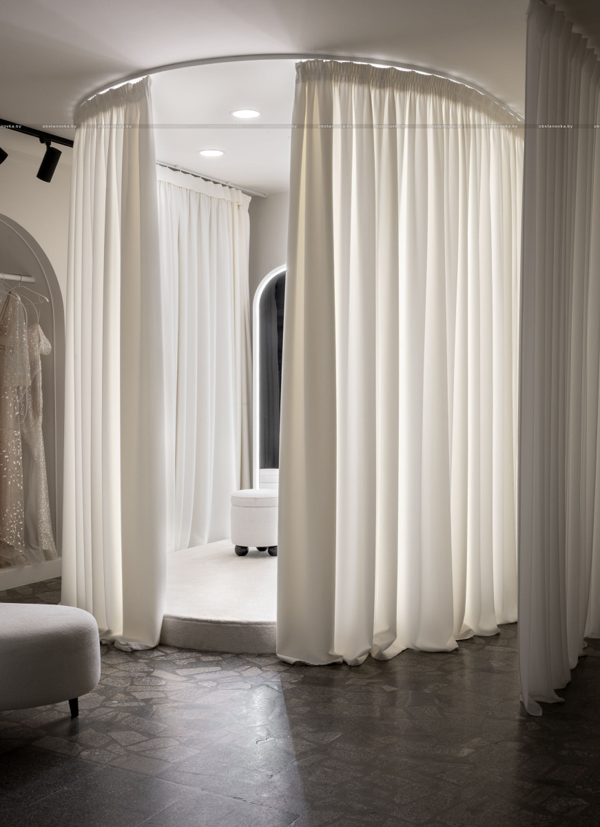 Интерьер свадебного салона «KURAJE»