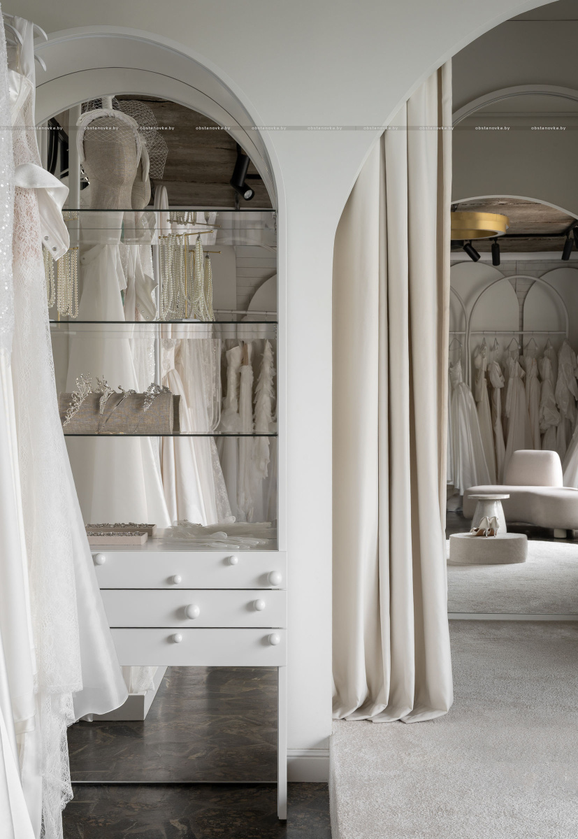 Интерьер свадебного салона «KURAJE»