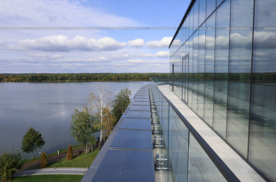 Стеклянные изделия высокого уровня