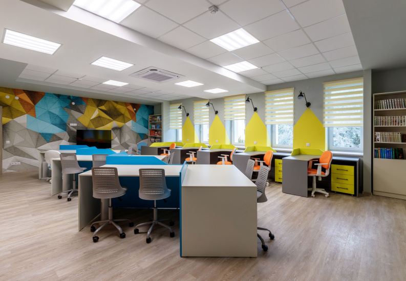 Интерьер библиотеки «Библиотека в Мостах»