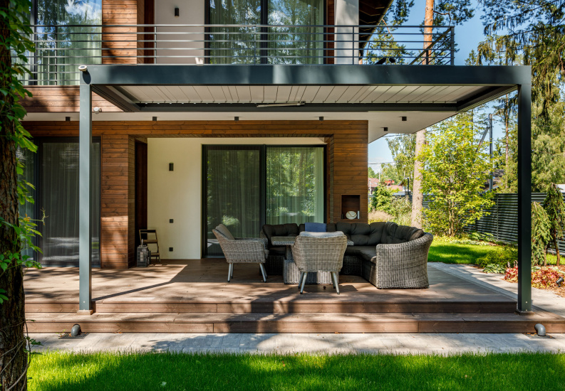 Пергола Bioclimatic с поворотными или сдвижными ламелями - природа под вашим контролем! 