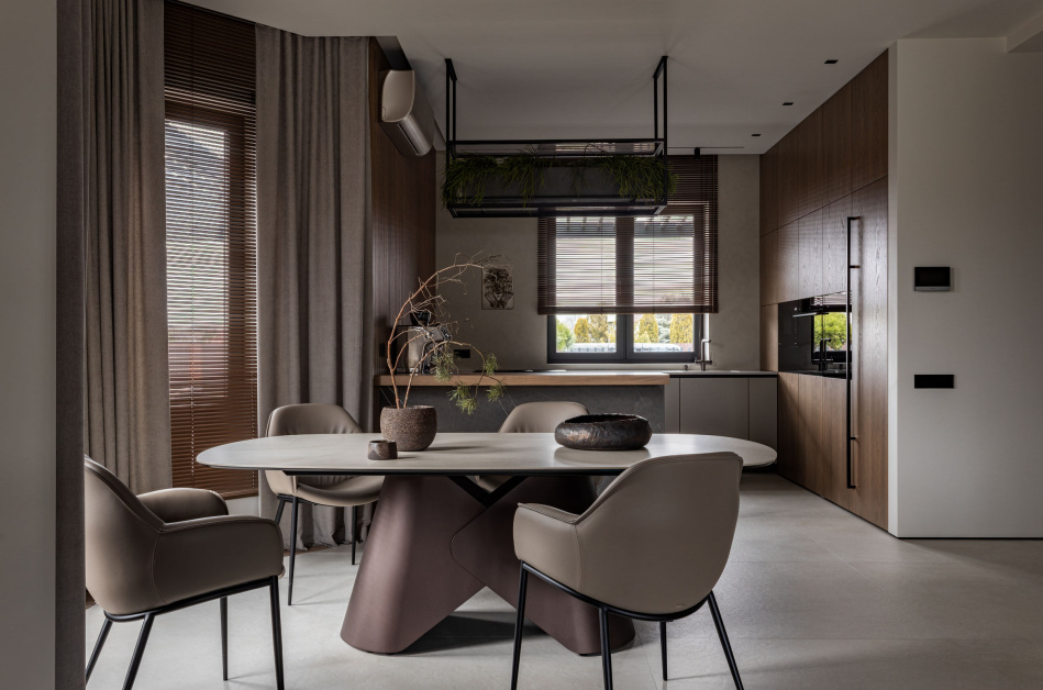 Интерьер дома «Сквозь стены»